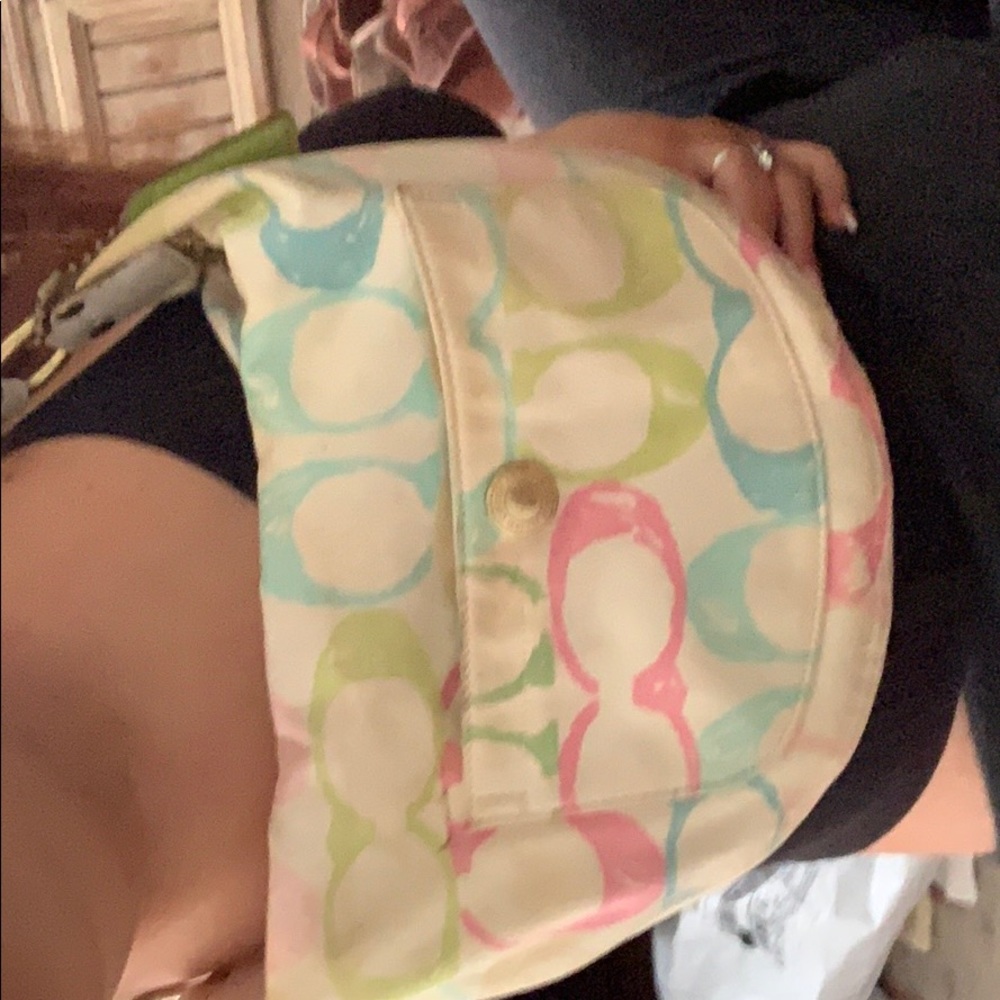 Vintage Coach Scribble Hampton Bag - image 7